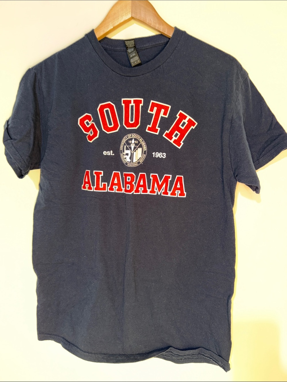 Navy South Alabama Graphic Tee with Red LetteringNWOT size medium